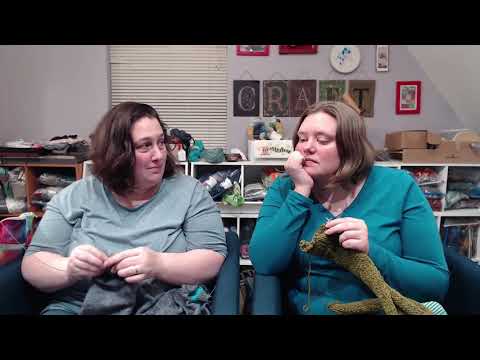 TheKnitGirllls Ep427 - Digging Holes