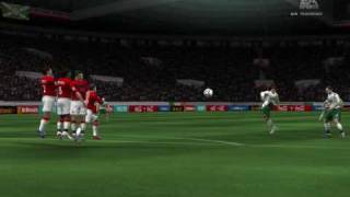 preview picture of video 'FIFA CEP 09/10 celtic vs man u (nakamura free kick)'