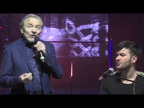 Marek Ztracený & Karel Gott - Být stále mlád (10 let od Ztrácíš, Forum Karlín 2017)