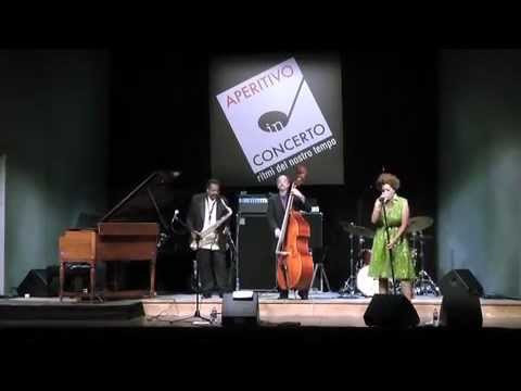 Solitude - David Murray & Macy Gray Live at Aperitivo in Concerto - Teatro Manzoni, Milano