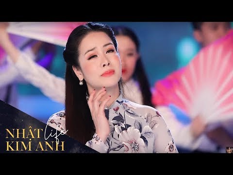 Thể hiện bởi Nhật Kim Anh