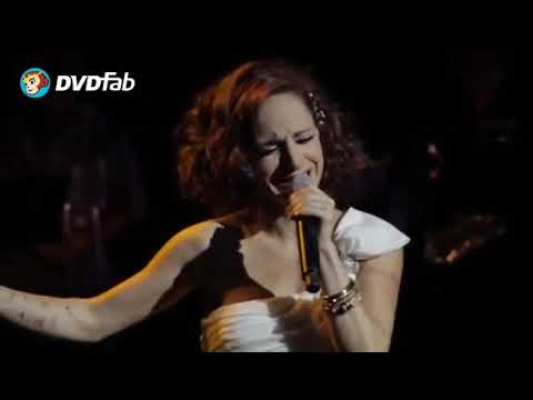 Por cobardía - Lola Cortés En Vivo