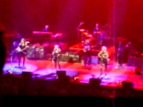 Dixie Chicks "Mary" Live 2007