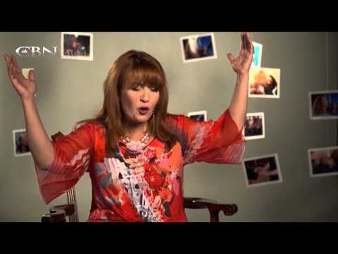 700 Club Interactive: I Dreamed Freedom - January 27, 2015