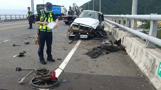 疑陽光刺眼特斯拉撞對向車道 吉普車駕駛重傷不治