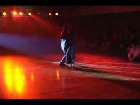 Roberto Reis and Lucila Cionci - Tanguera (2005)