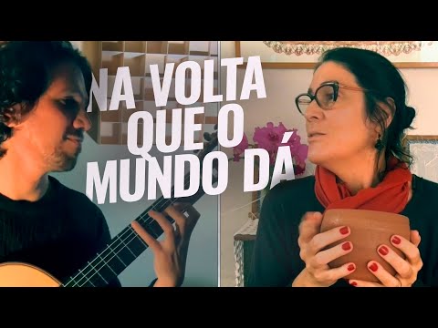 Na volta que o mundo dá - Mônica Salmaso
