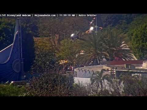 Live webcam of Disneyland Cam