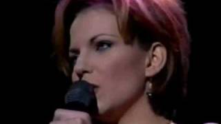Martina McBride - I Was Born To Give My Love To You