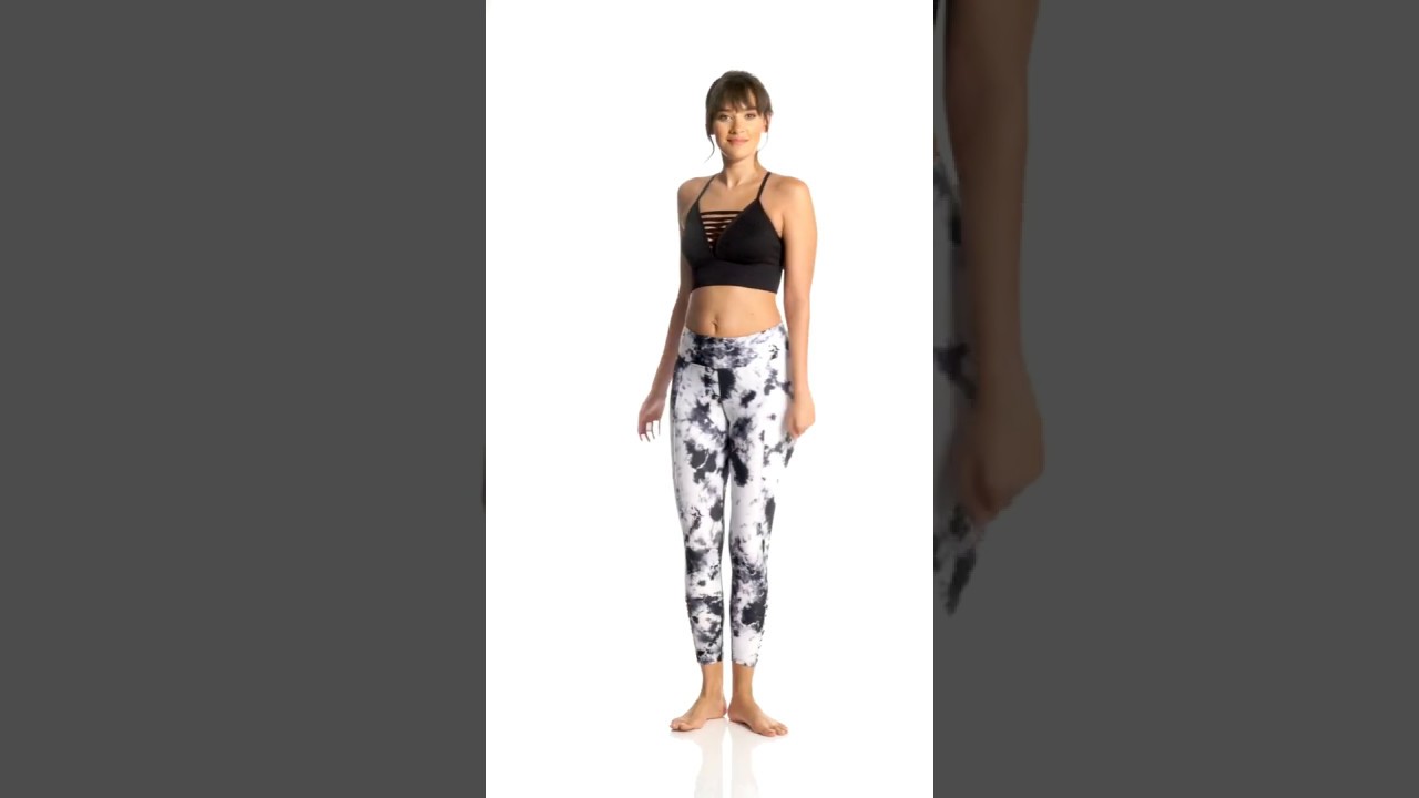 Betsey Johnson Performance Tie dye Criss Cross Cutout 7/8 Yoga Leggings | SwimOutlet.com