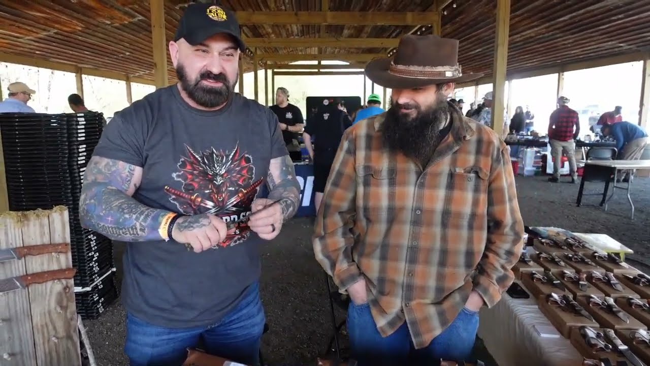 Primitive Bear Knives at the Gathering 2026