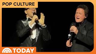 Download lagu Donny Osmond Joins Donnie Wahlberg for Surprise Duet mp3