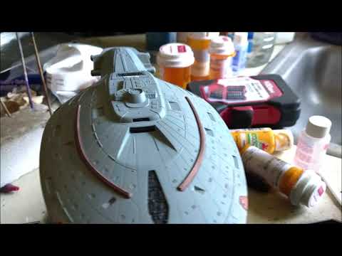 1:1000 Polar Lights USS Voyager Build Log