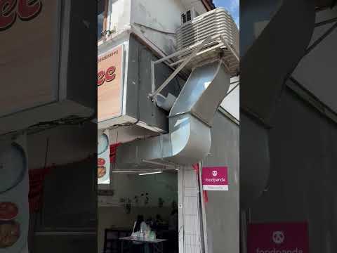 大山脚百利镇的虾佬面馆也有冷风机了