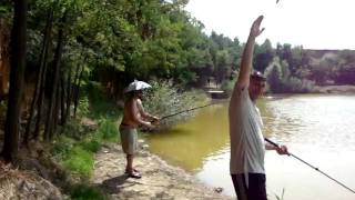 preview picture of video 'Krap vo Rankovce- Macedonia  - carp fishing  3.5 kg'