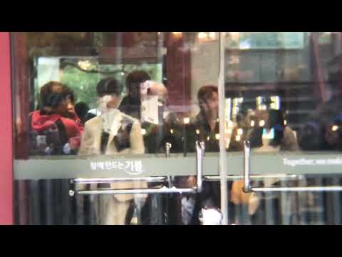 181111 SBS Inkigayo - Xiumin, D.O and Kai