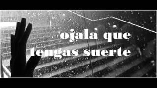 La Gata Bajo La Lluvia Rocio Durcal Letra