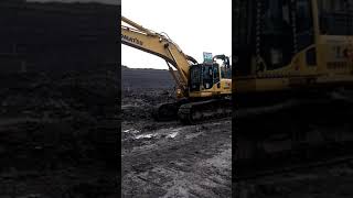 Download lagu DRAGFLOW #dragflow #pc #pc200#batubara #coal #alatberat #komatsu #tambang #exavator #lumpur #shorts mp3