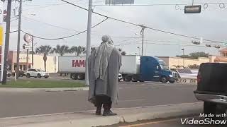 preview picture of video 'THE HOMELESS MOSSES MAN FROM BROWNSVILLE TEXAS'