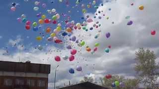 Фейерверк из воздушных шаров в г. Зима ) фото