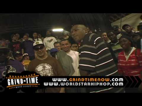 Mic Phenom vs Caustic