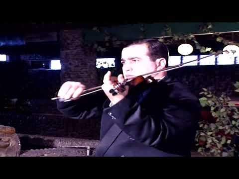 Çıxış edir Kazbek Əliyev - Əsmə küləyim (Eldar Mansurov) və popurri