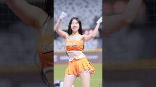 MIMI統一尚勇！但舞步是這樣跳嗎！？ #台湾チア #台湾チアリーダ #cheerleader #fancam #チアリーダー #統一獅啦啦隊 #統一尚勇 #台灣尚勇 #趙娟週