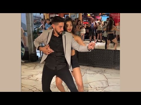JORGE SOLOHAGA Y MICA SANTOS | "Una bachata" - Manuel Gonzalez y Saray Jimenez | BACHATA 2023