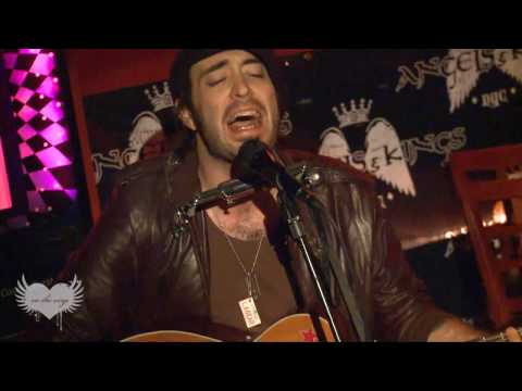 Chris Unck performs Ruby With Them Eyes at Angels & Kings, NYC