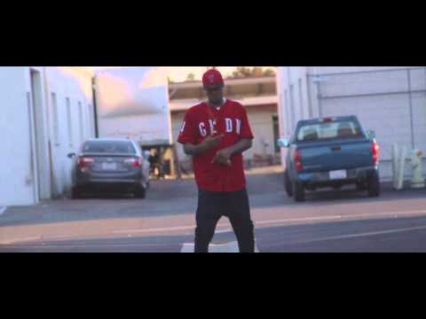 SLIM400 (HOT N*GGA REMIX) in Studio