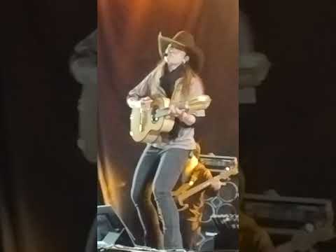 Bruna da Viola Show em Santa Bárbara do Monte Verde MG