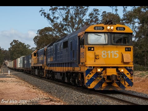 8115 and X48 on 7909V Merbein extra at Dunolly- 9/9/19