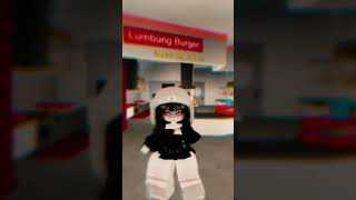 Download lagu semvak nya agak keliatan di depan🫣🫢 mp3