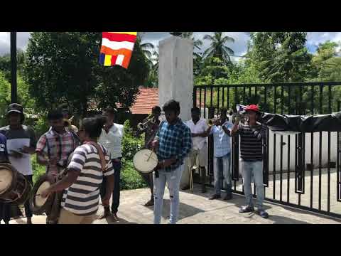 Kapilla kapilla Sadis band