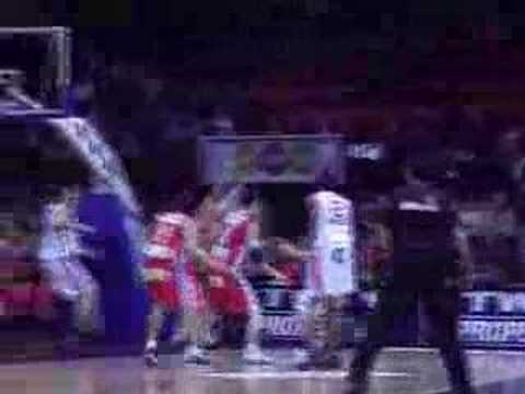 05 13-02-08 - BCO-Antwerp - Score van Elvir Ovcina, assist V