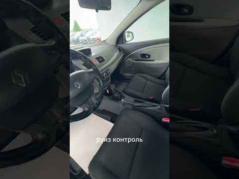 фото renault megane iii 0