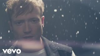 Mallory Knox - Shout At The Moon video