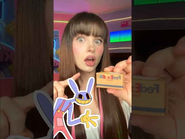 Vídeo relacionado con Maomoto The Amazing Digital Circus - Juguetes de peluche Jax Pomni para fanáticos de la televisión, almohada de algodón suave, linda figura de peluche, regalos para niños y adultos, elección de
