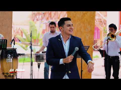 La Cura, Lobo Domesticado - Pablo Buitrón, Abel Garay & Cucho y sus amigos