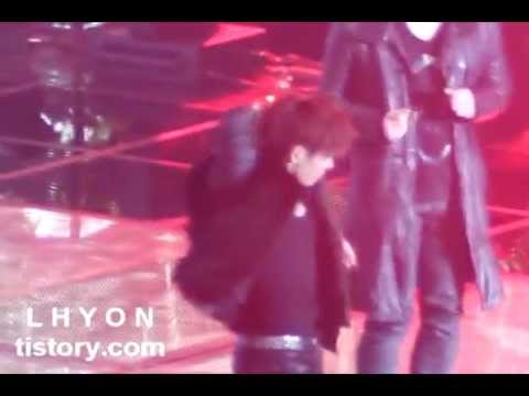 [Fancam] 121229 Hoya Dynamic Black @ SBS Gayo Daejun Rehearsal (1)