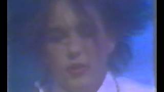 Download lagu The Cure 1984-04-12 Top of the Pops - The Caterpillar mp3