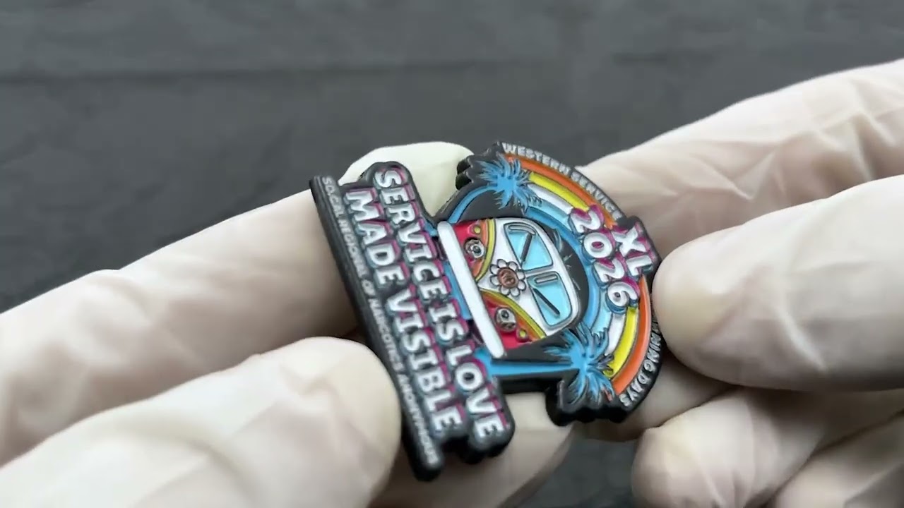 1825-2026 XL NA Региональная эмалевая булавка Ретро Радуга Автобусная служба Булавка