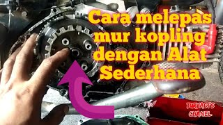 Download lagu How to remove the CLUTCH HOUSING nut mp3