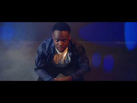 Eclip$e - For A Minute prod. By Dnyc3 (Official Music Video) Starring The Pretty Hoe & The Fine Hoe