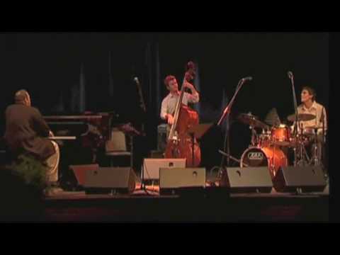 "BILLIE'S BOUNCE" / ROBI BOTOS TRIO/ Live In Belgium / 2005