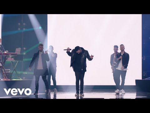 Danny Gokey, Evan Craft - Love God Love People (feat. Redimi2) (LIVE Spanglish Version)