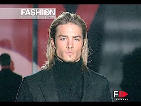 VALENTINO Fall 2000/2001 Menswear - Fashion Channel