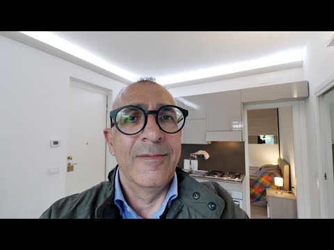 Cinque Terre Monterosso Fegina 300 metri mare trilocale con Terrazzo vendita in esclusiva