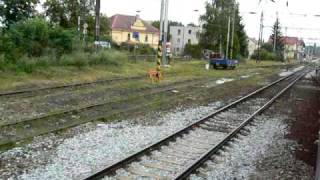 preview picture of video 'Vlak přijíždí do Benešova'