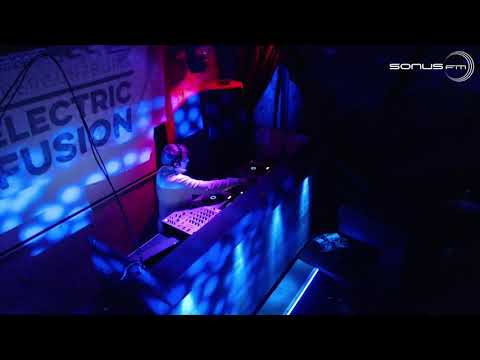 RECORDED Dr.Zoldberg & WaLt - WarmUp 4 Der Dritte Raum at Electric Fusion